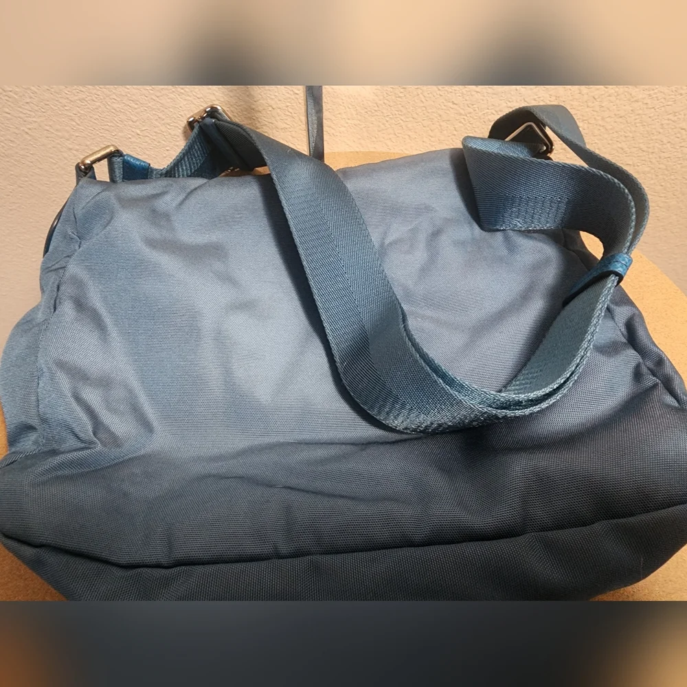 Coach Teal Messenger Bag - Picture 5 of 13